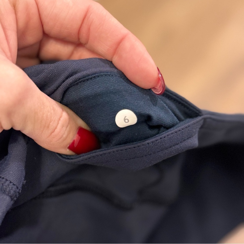 lululemon athletica Navy Leggings - Picture 4 of 4